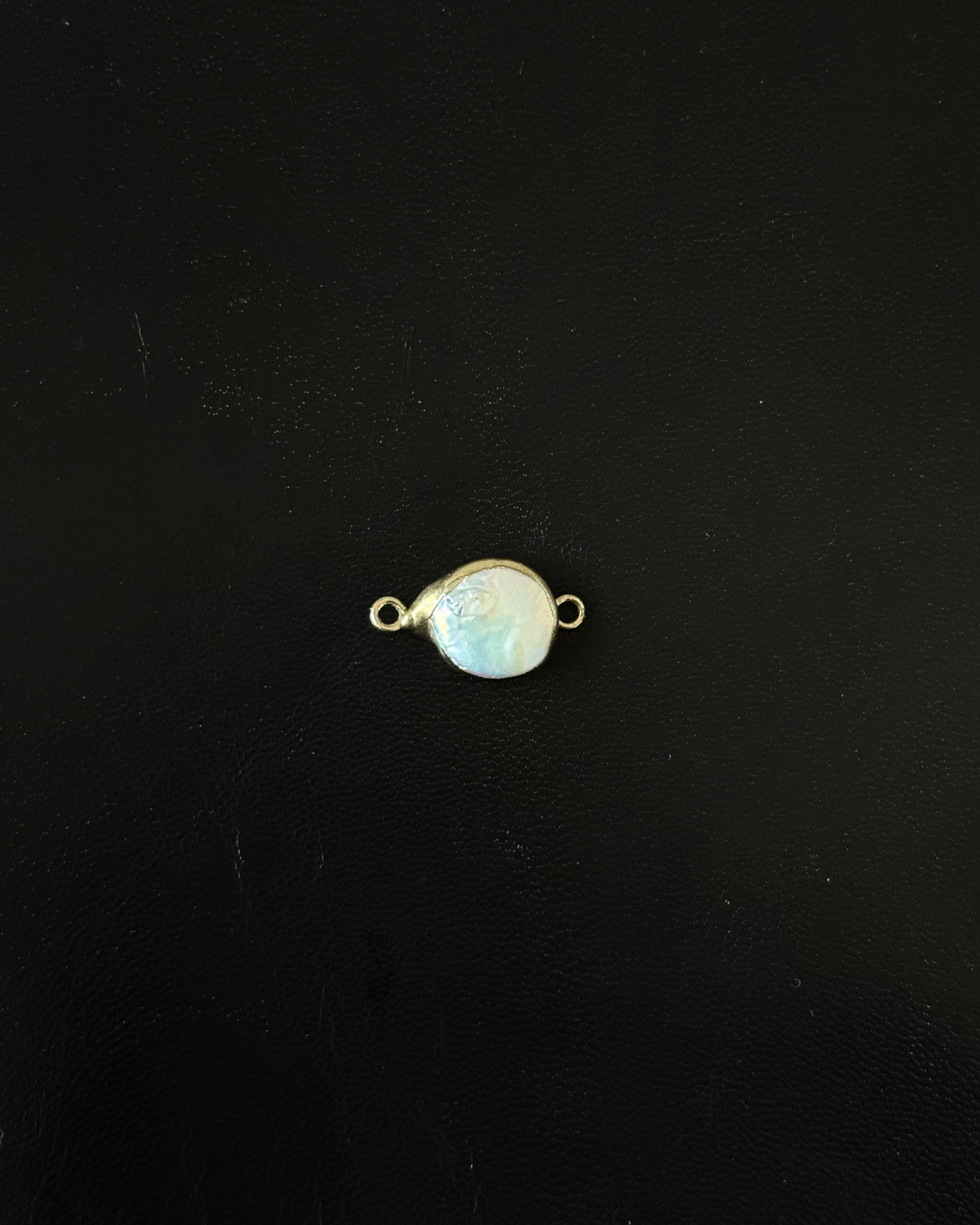 Mother of Pearl · 002