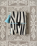 Zuri — available in 2 sizes
